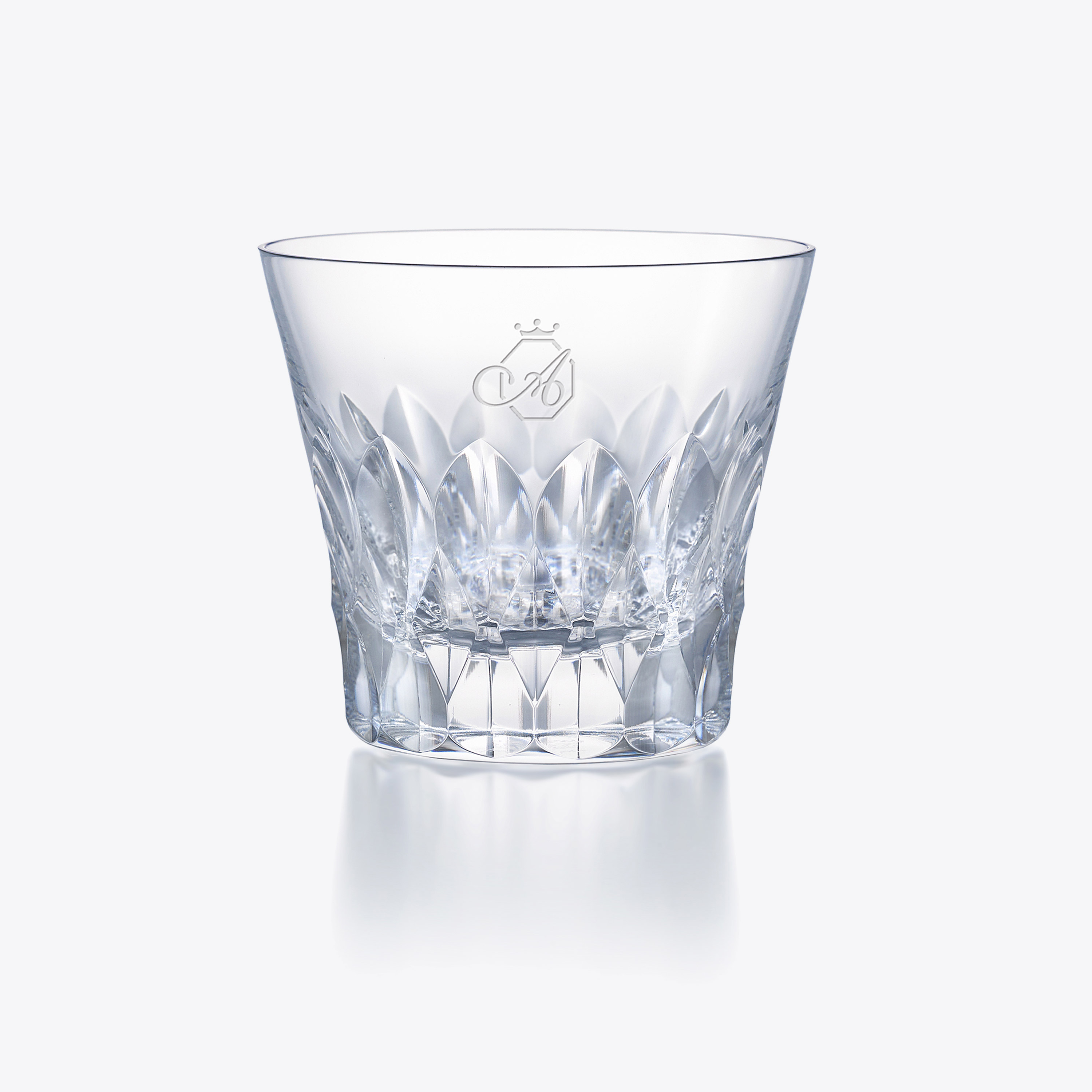 ダリア タンブラー 2026（Aイニシャル入り） Baccarat、クリアのクリスタル製