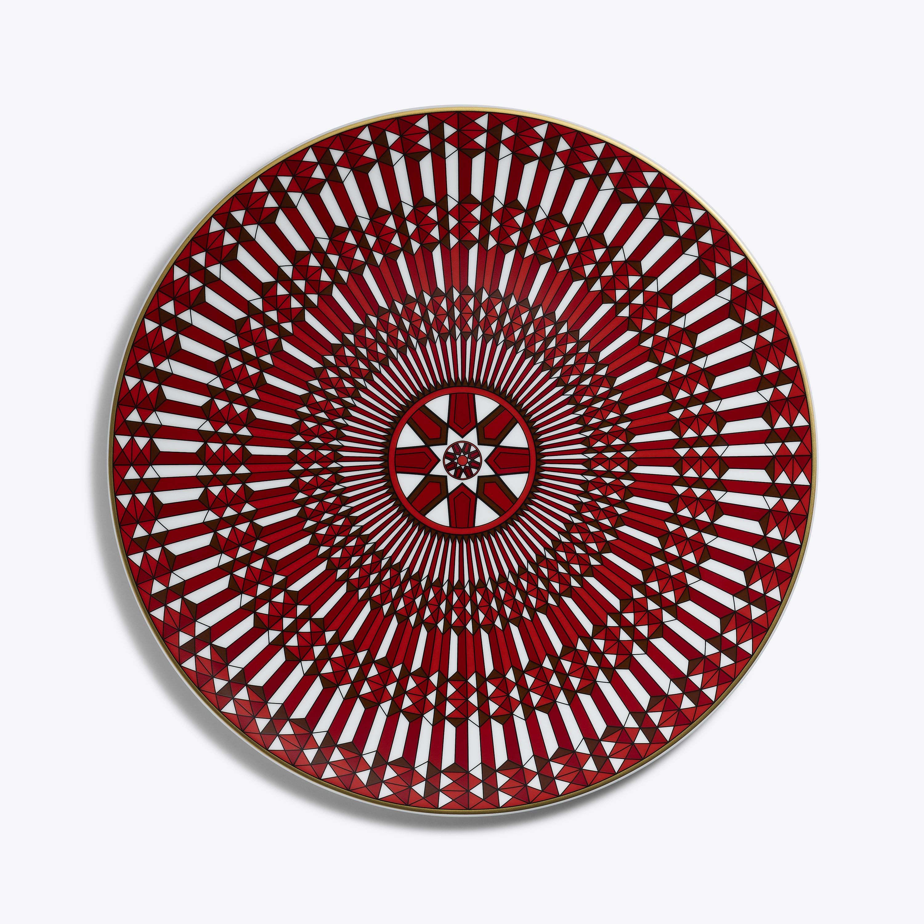 Arcadia Red Show Plate Baccarat in Porcelain Red